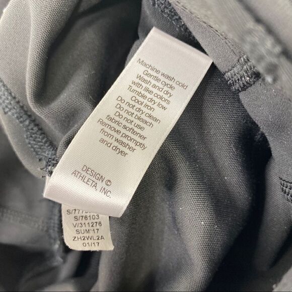 Athleta Tights Stealth Trucool Capris Perforated - Picture 7 of 7